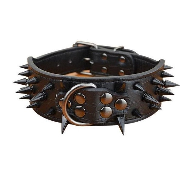 Zwarte halsband met zwarte spikes
