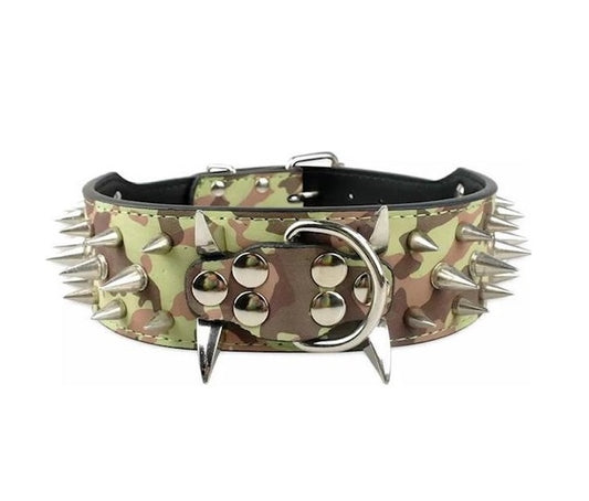 Halsband met spikes camouflage print
